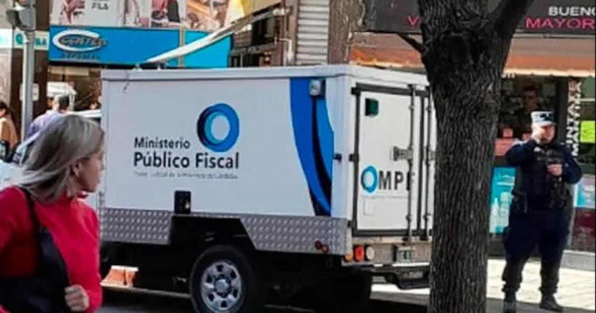 Hallaron un muerto adentro de un ropero en Coacuterdoba