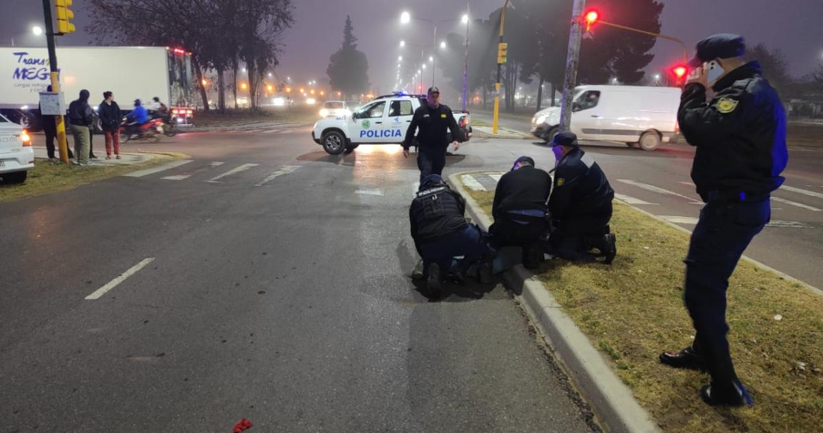 Incidente en la Avenida Luro- queriacutea arrojarse bajo los vehiacuteculos al grito de Cristo vive