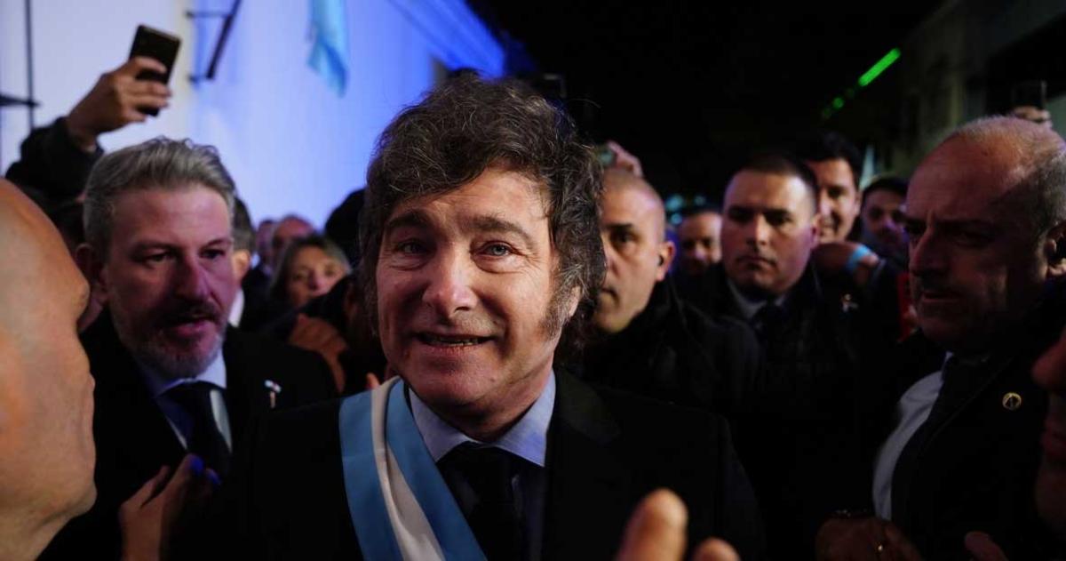 El presidente suspendioacute por niebla su viaje a Tucumaacuten