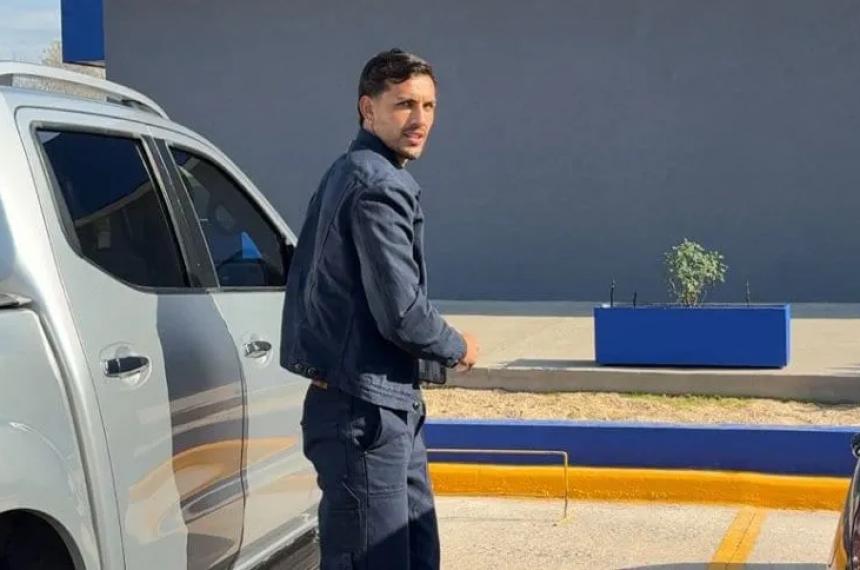 Leandro Paredes ya estaacute en Boca y lo pesentan en La Bombonea