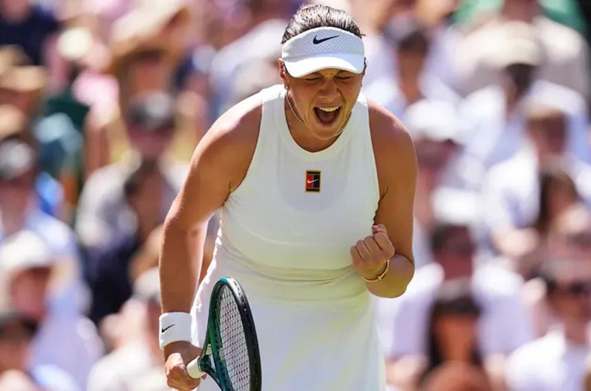 Anisimova eliminoacute a Sabalenka y va por el tiacutetulo en Wimbledon