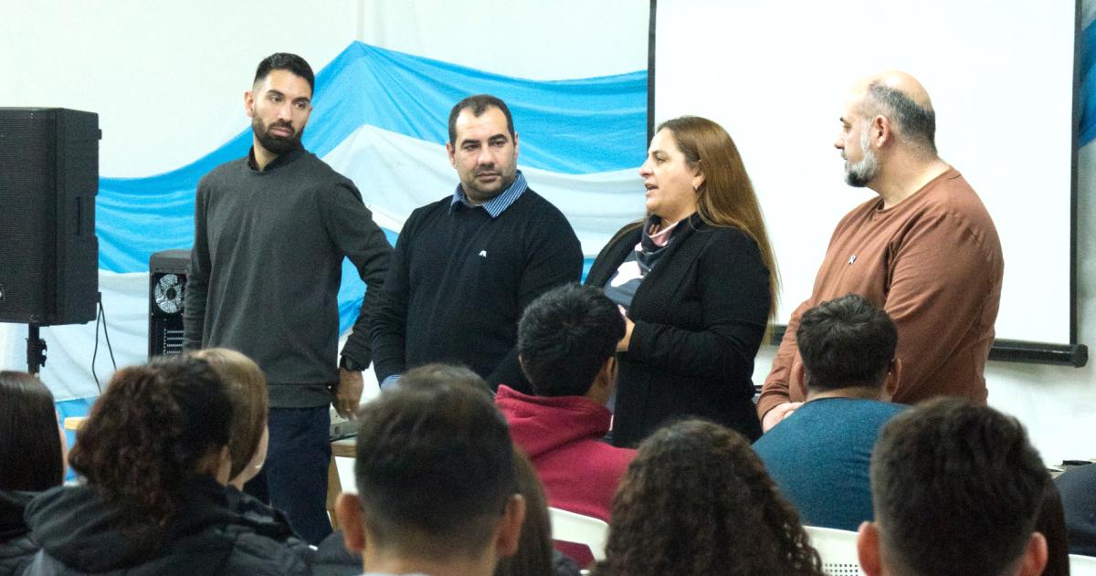 Castex se sumoacute al programa Municipios Digitales