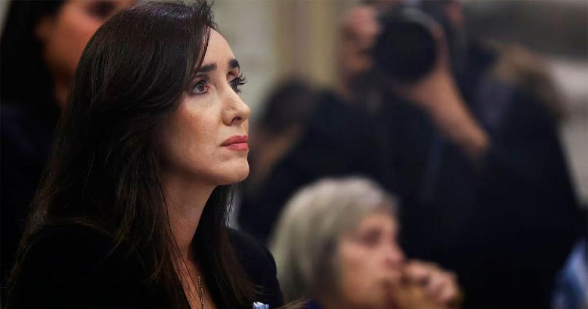 Cruce entre Villarruel y Bullrich por la sesioacuten en el Senado- Antes de hacerse la picante repase la Constitucioacuten