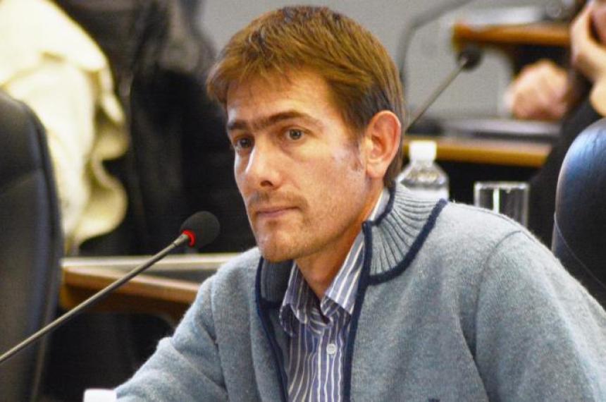 La UCR plantada por Medanito- insiste en licitar un Data Room