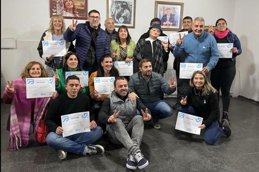 sAsumieron en la Unidad Baacutesica de Villa Santillaacuten