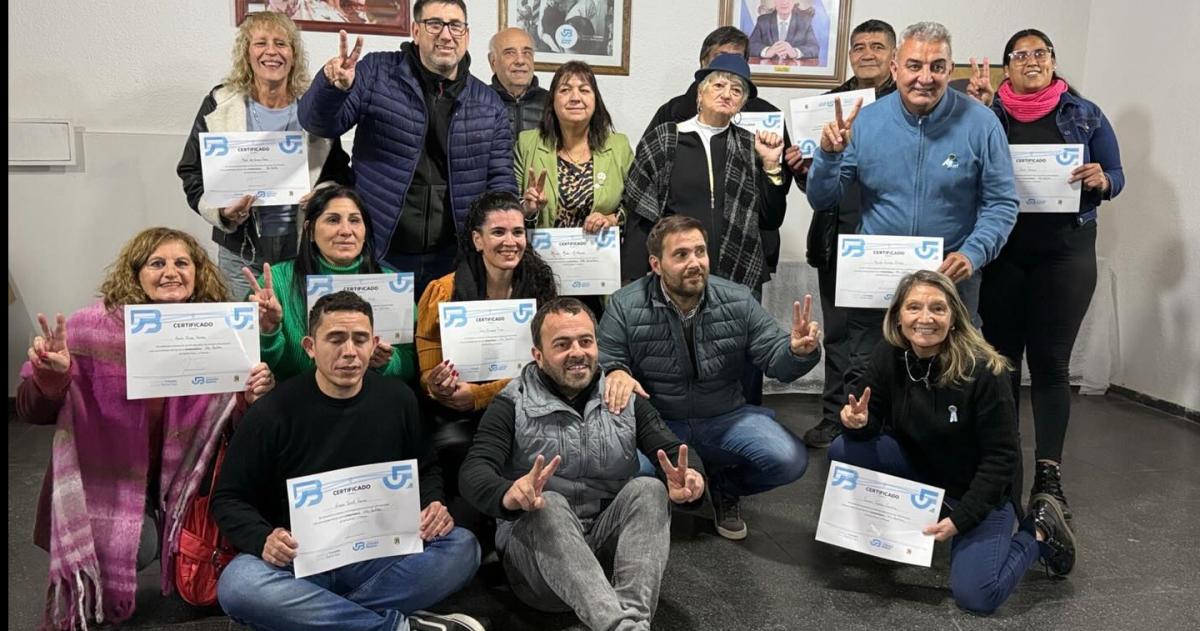 sAsumieron en la Unidad Baacutesica de Villa Santillaacuten