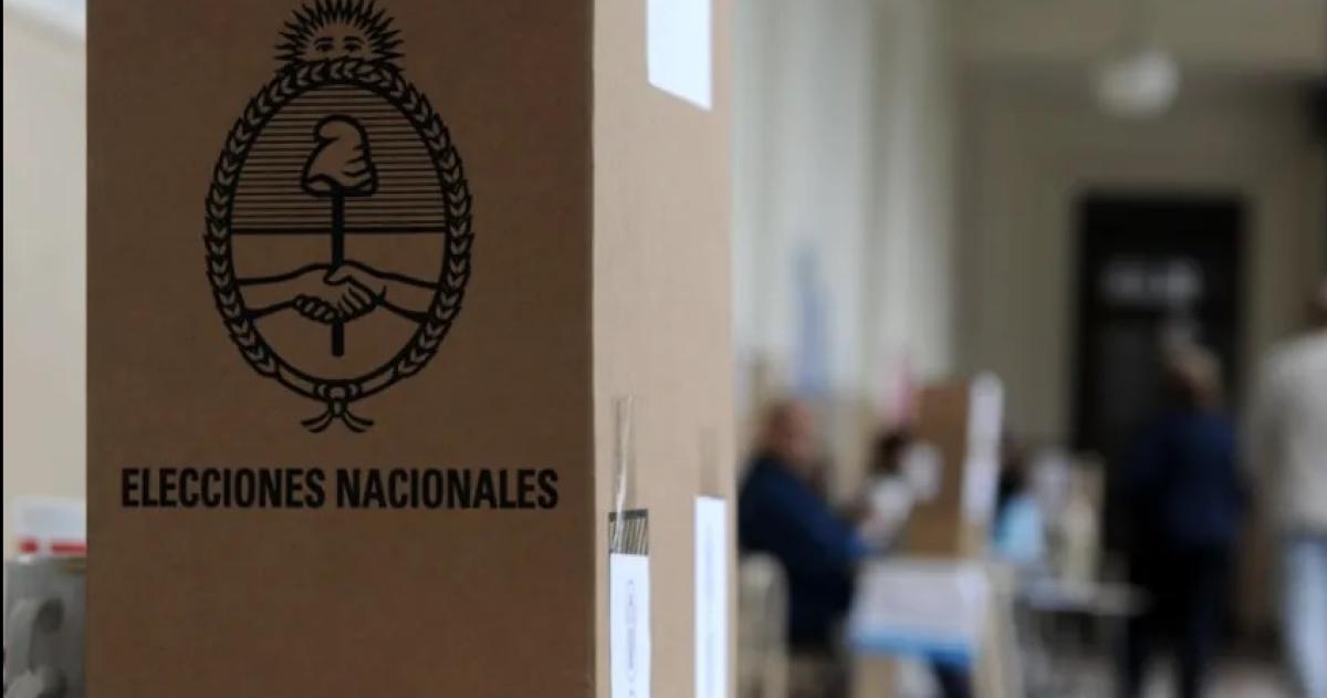 Presentan proyecto para terminar con las candidaturas testimoniales