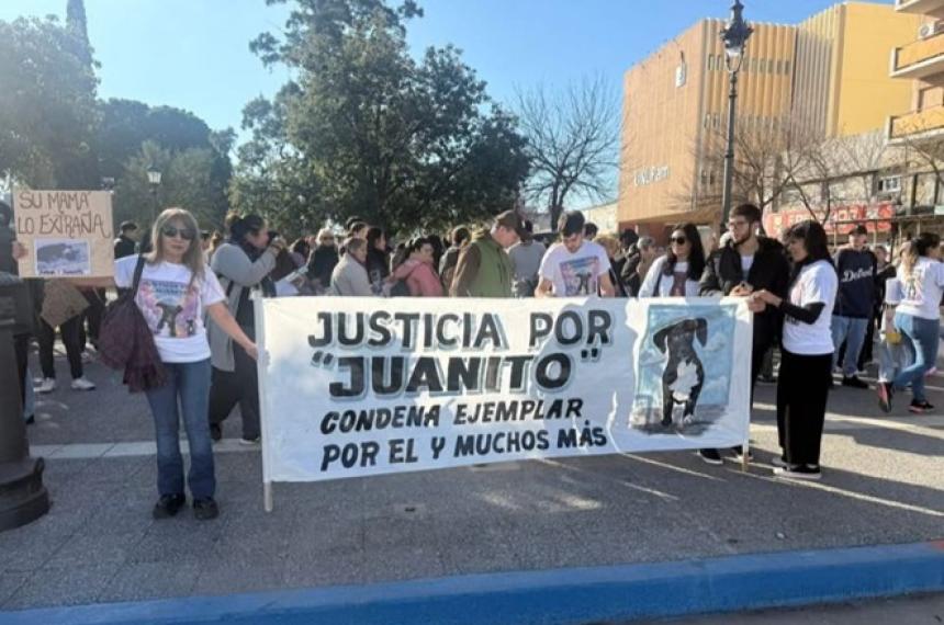 Pidieron justicia por Juanito el perro robado y asesinado