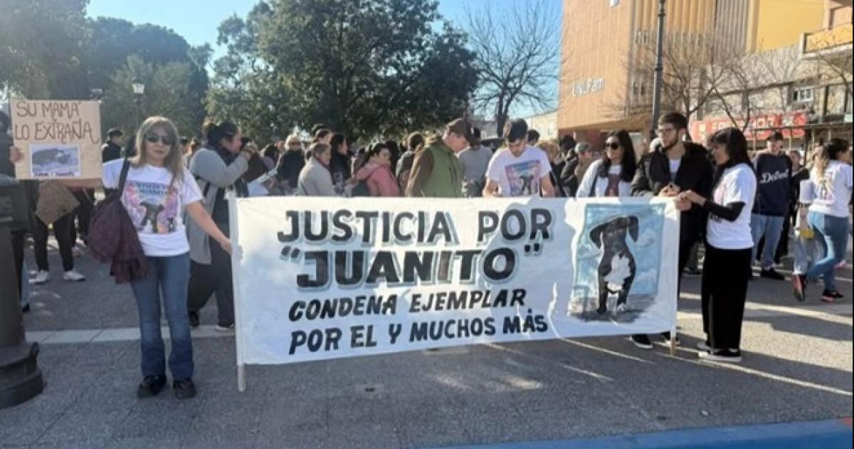 Pidieron justicia por Juanito el perro robado y asesinado