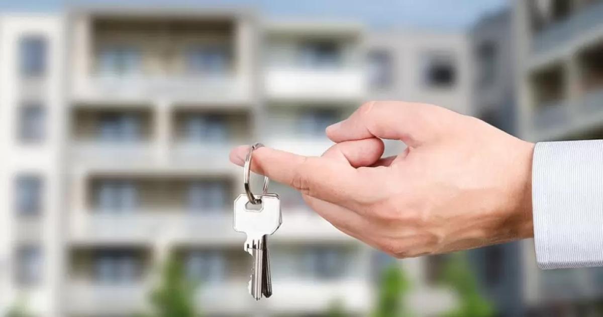 Poleacutemica por un proyecto libertario que busca desregular el mercado inmobiliario
