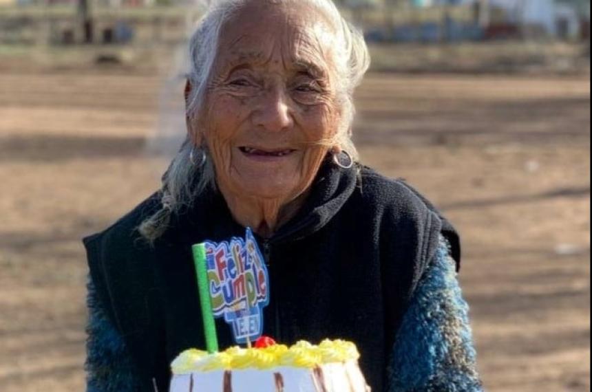 Laurentina Ainoacute- la centenaria del oeste pampeano que desafiacutea el tiempo a sus 108 antildeos