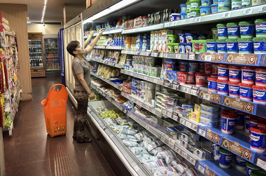 La inflacioacuten de junio fue de 16-en-porciento- y la interanual baja a 394-en-porciento-