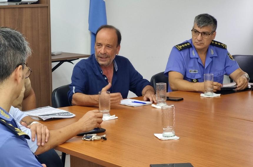 Policiacutea sancionado- el ministro pidioacute informes a Jefatura