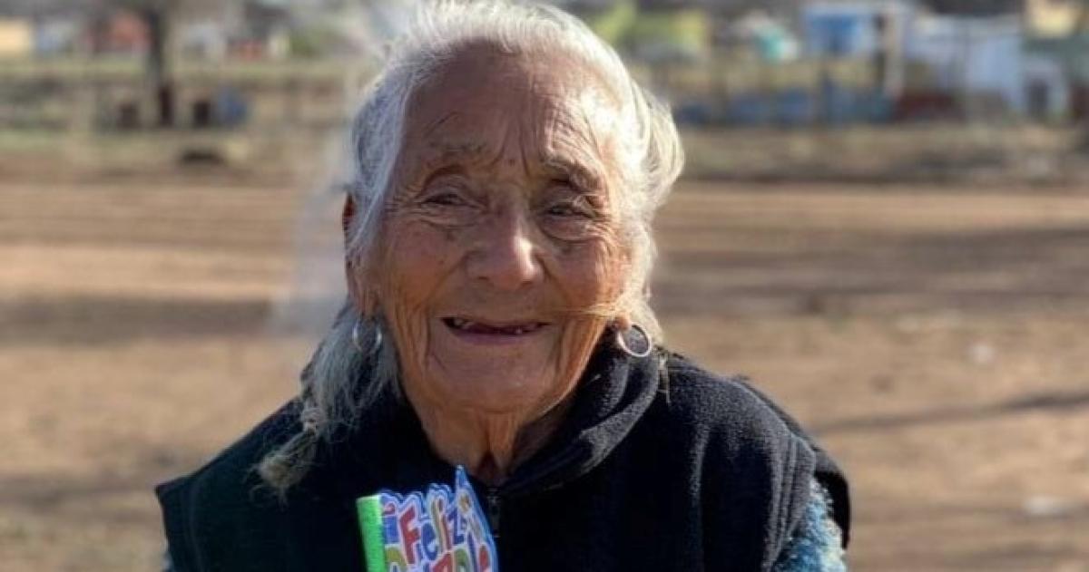 Laurentina Ainoacute- la centenaria del oeste pampeano que desafiacutea el tiempo a sus 108 antildeos