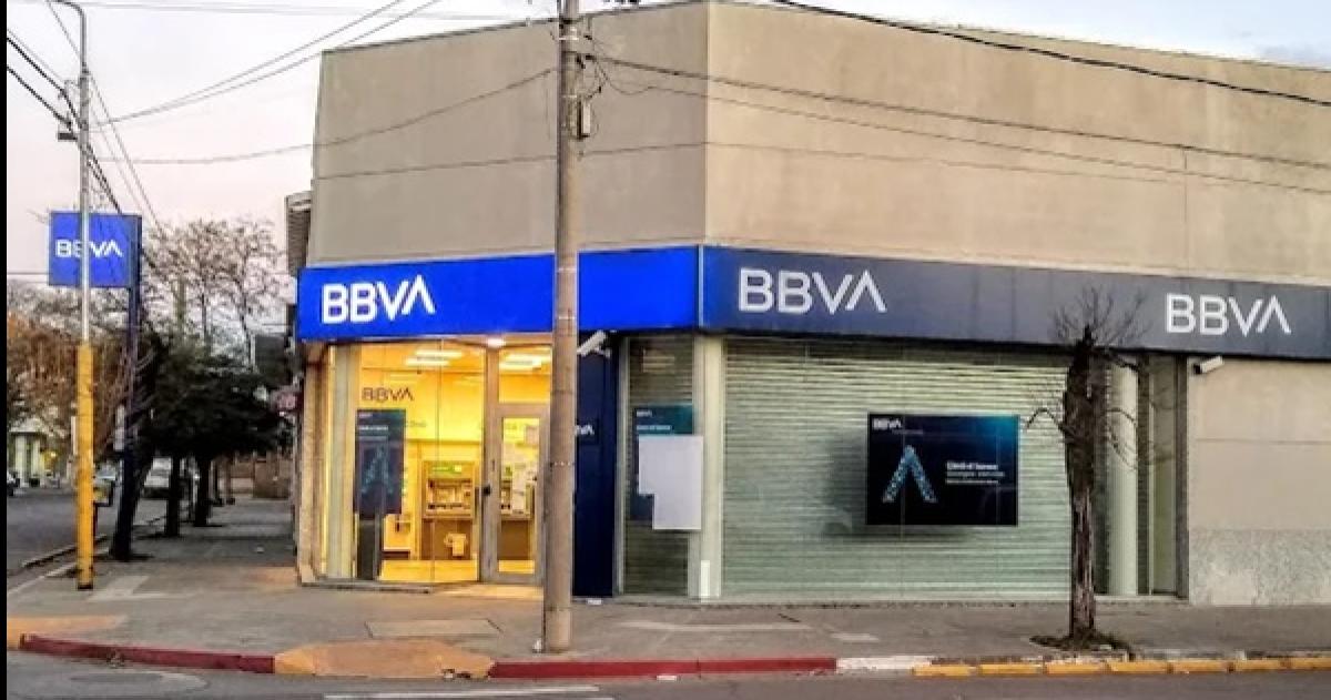 Nueva estafa millonaria con el home banking del Banco Franceacutes