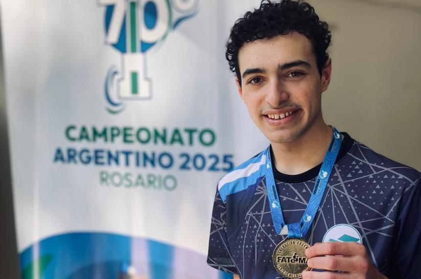 Fausto y una nueva medalla