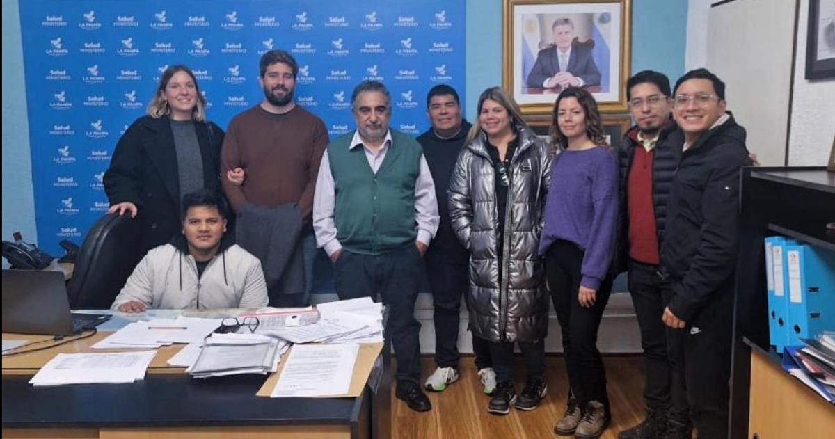 Suman profesionales a la Red Provincial de Salud