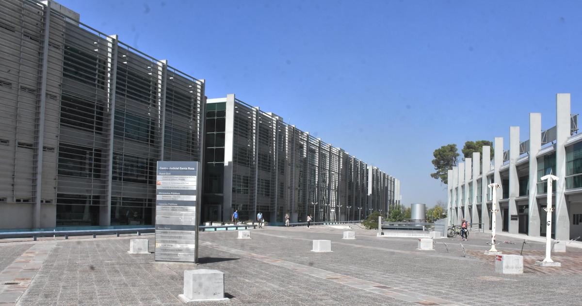 Condenaron a un lavacoches por golpear y amenazar a su expareja