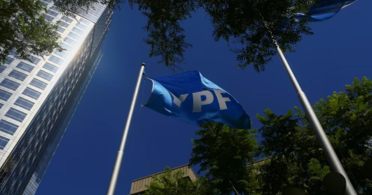 Causa YPF- el Gobierno descubrioacute filtraciones y sospecha de venta de informacioacuten