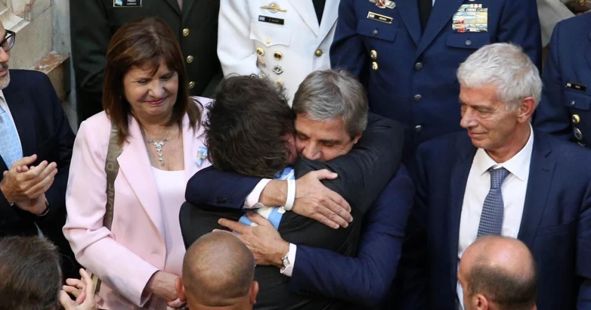 El Gobierno logroacute un superaacutevit fiscal en junio y cierra el semestre con saldo positivo