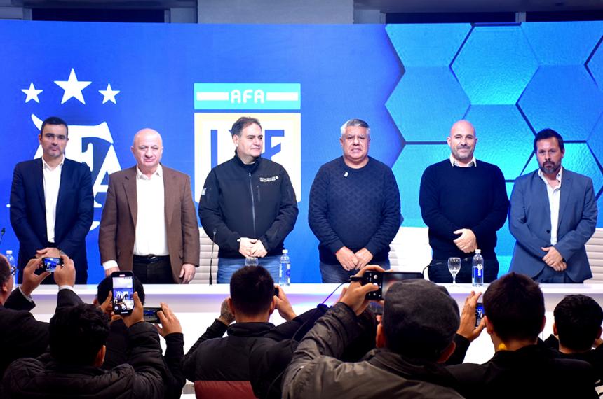 Oficial- vuelven los hinchas visitantes