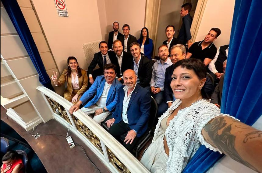 Candidaturas testimoniales- intendentes se suman a las boletas en la Provincia de Buenos Aires