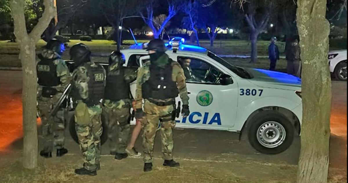 Formalizan a tres hombres por robo en una vivienda de General Pico
