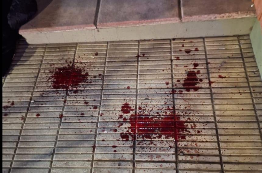 Detuvieron a tres personas por una brutal golpiza en la plaza San Martiacuten