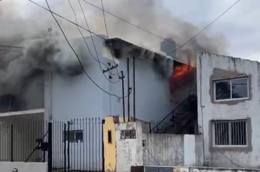 Un router provocoacute el incendio de un departamento en Santa Rosa