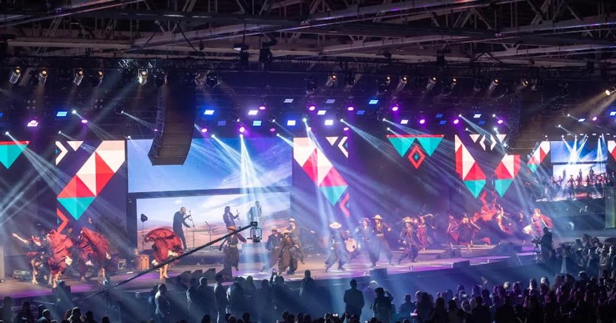 La Fiesta del Poncho celebroacute su apertura con reacutecord de participacioacuten y fuerte impronta cultural