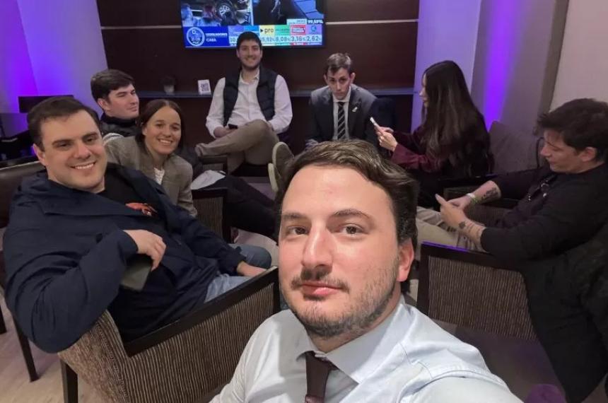 Enojo de los tuiteros de Caputo que quedaron afuera de las listas