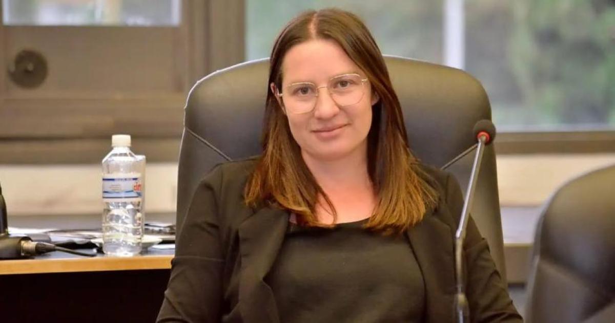 Agustina Garciacutea cuestiona a Berhongaray- alguien se la tiene que jugar
