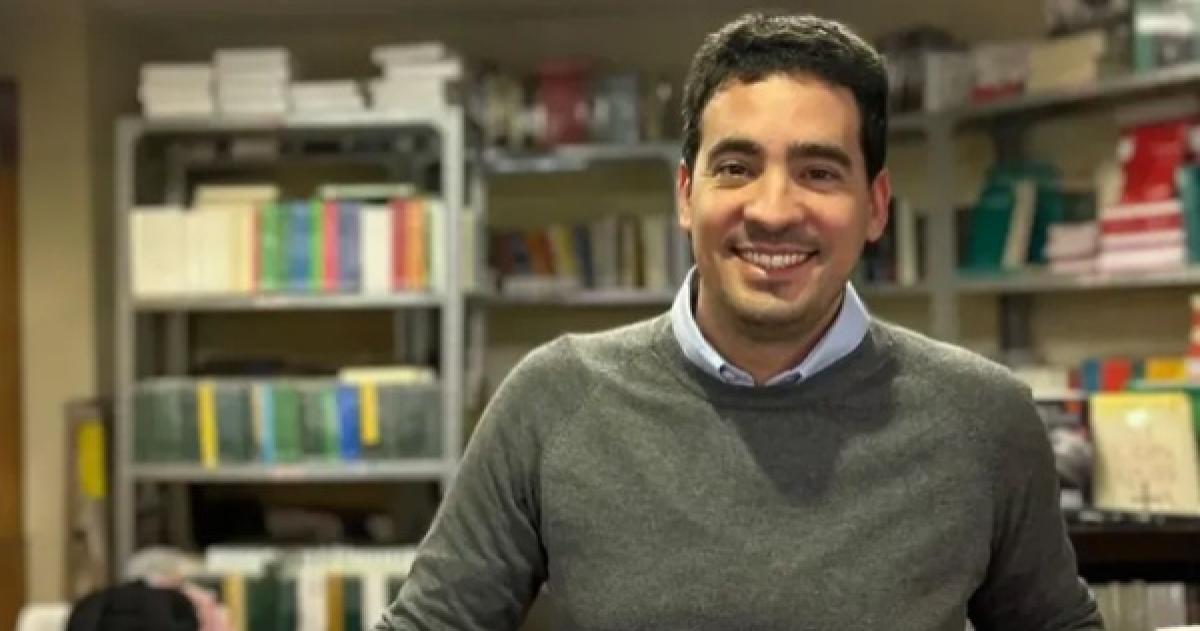 En la cocina de la poliacutetica- Adriaacuten Ravier y el detraacutes de escena electoral en La Pampa