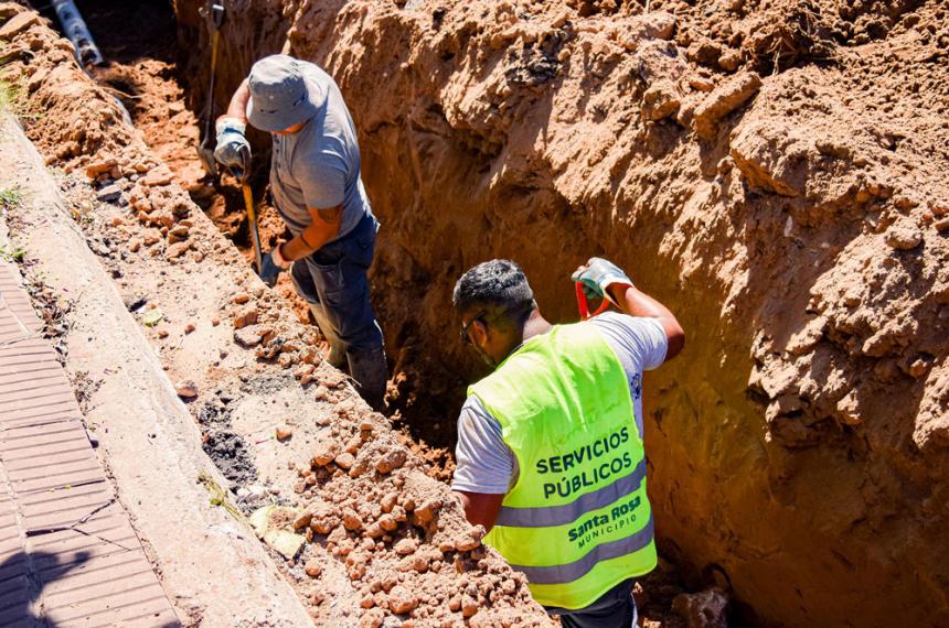 Cortes y baja presioacuten por obras de agua y cloacas