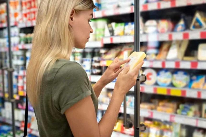 Aumentoacute 2-en-porciento- la confianza del consumidor en julio y llega al nivel maacutes alto desde febrero