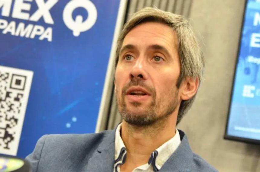 Lastiri cuestionoacute al embajador de EEUU y defendioacute la autonomiacutea pampeana