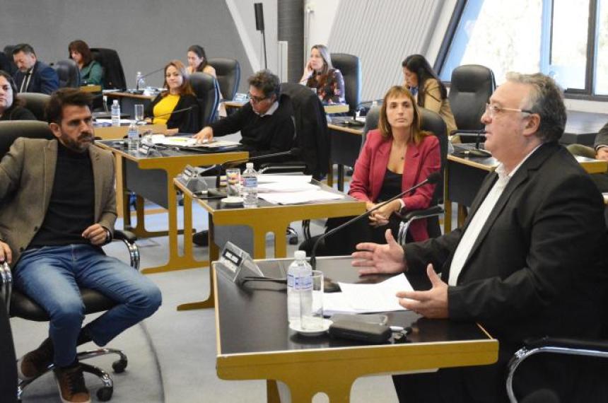 Legisladores del FREJUPA cuestionaron las declaraciones de Peter Lamelas y defendieron la soberaniacutea nacional