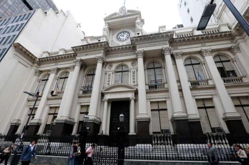 BCRA activoacute nueva herramienta de liquidez que bancos reclamaban para contener el doacutelar