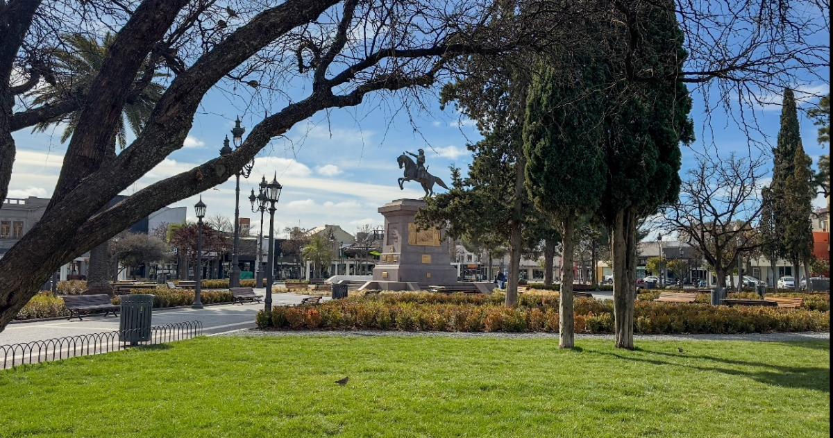 Semipeatonal y plaza San Martiacuten- nuacutemeros finales de las obras realizadas en el microcentro