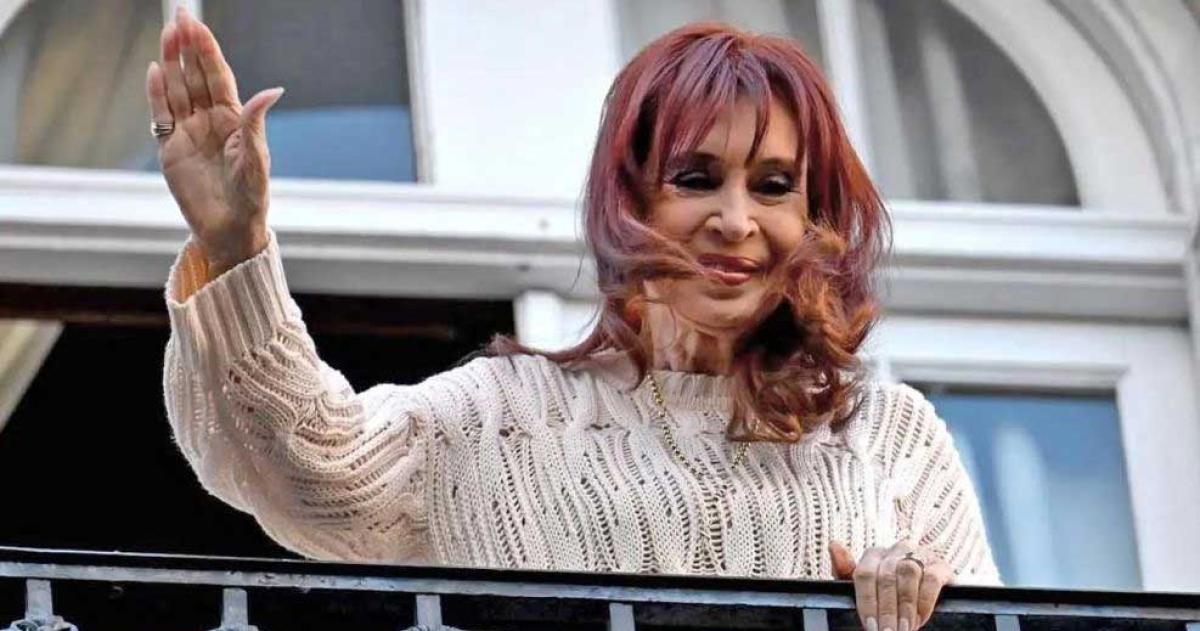 Cristina Kirchner llamoacute a militar para castigar en las urnas a quienes hambrean al pueblo