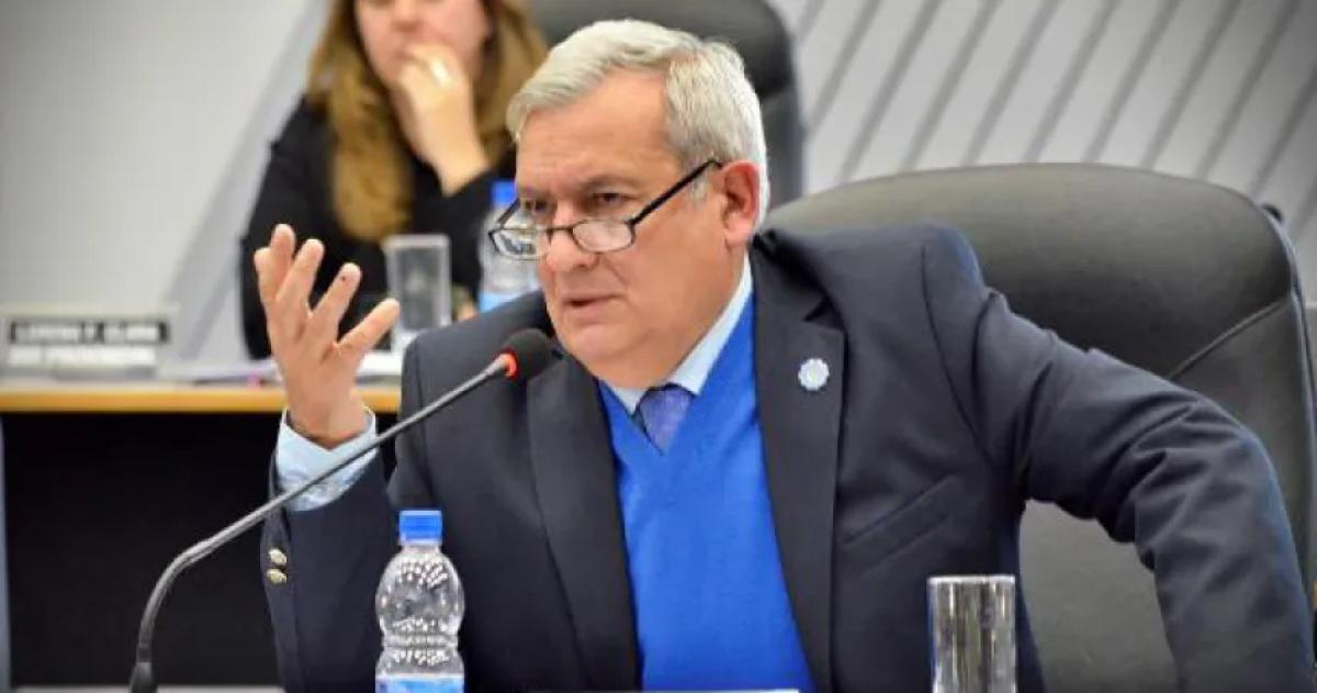 Sin Berhongaray y sin Plan B la UCR desempolva el Plan C- iquestFrancisco Torroba