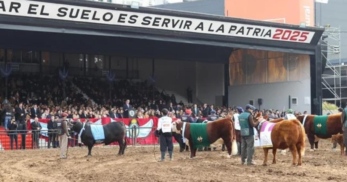 Reacciones divididas en el campo tras la baja de retenciones anunciada en La Rural
