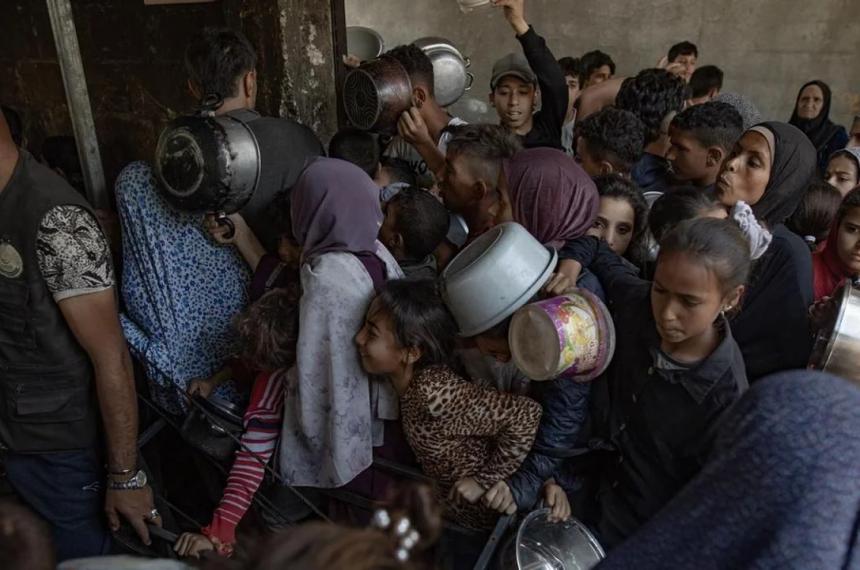 Israel abre corredores humanitarios en Gaza ante la presioacuten internacional