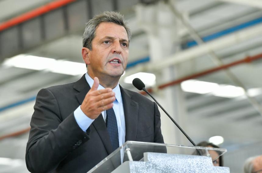 Massa y un mensaje sobre la fuerza del peronismo para frenar la gestioacuten de Milei