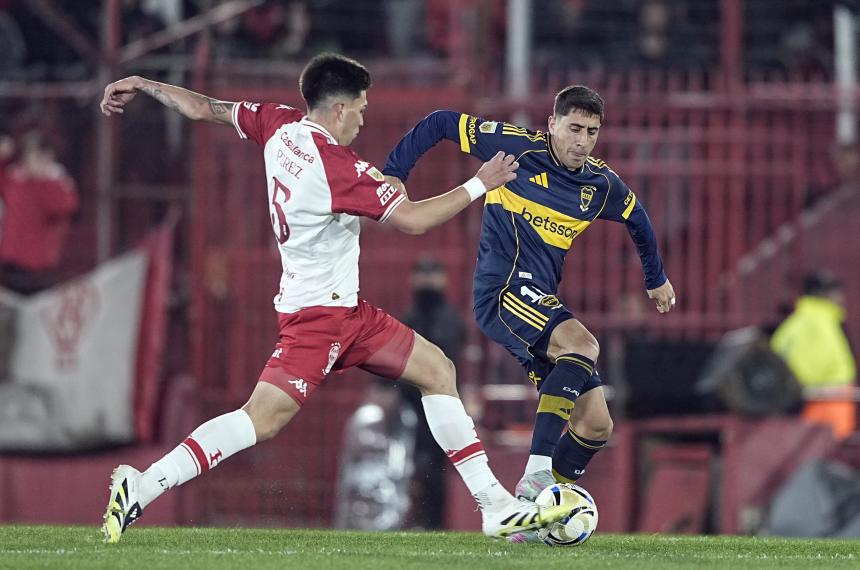 Boca y Huracaacuten empatan en Parque Patricios