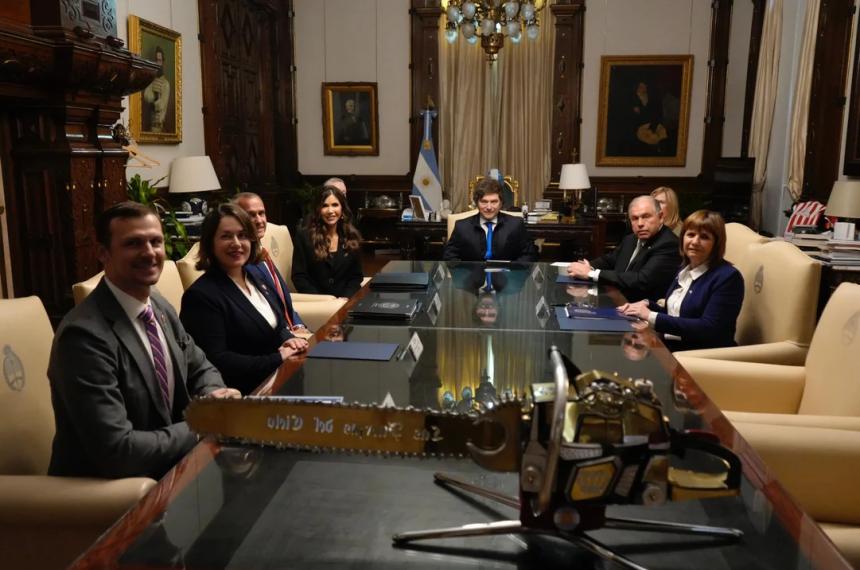 El Gobierno acordoacute con EEUU cooperar en seguridad y firmoacute el ingreso al Programa de Exencioacuten de Visas
