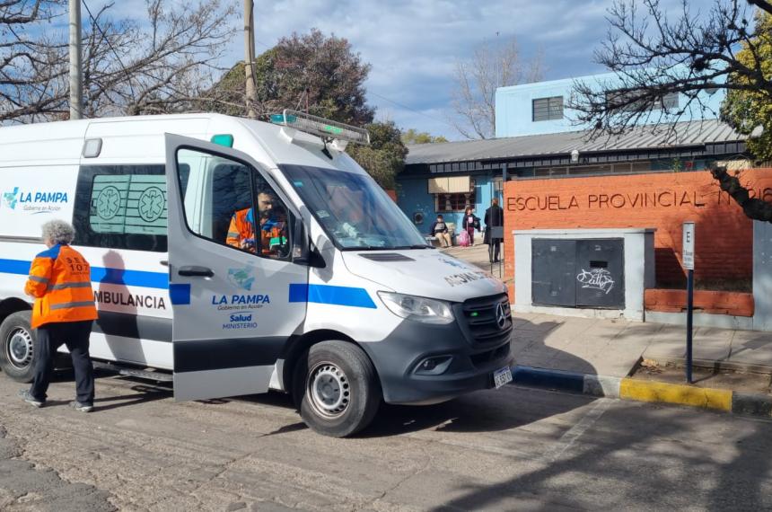Una alumna agredioacute a docentes en la Escuela Ndeg 218