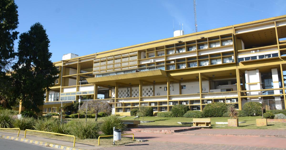 Un agente murioacute pero siguieron cobrando su sueldo- Contaduriacutea reclama a los herederos  