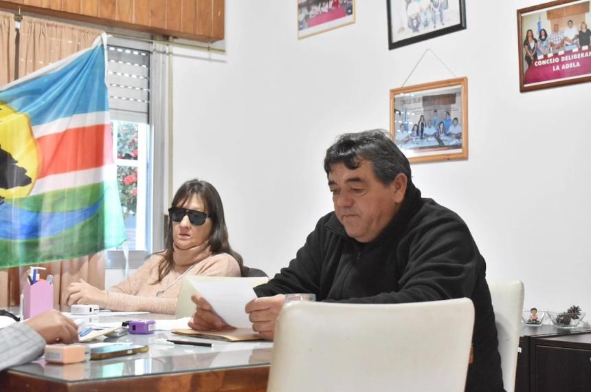 Por inoperancia de Moro se pagaraacuten los sueldos en cuotas