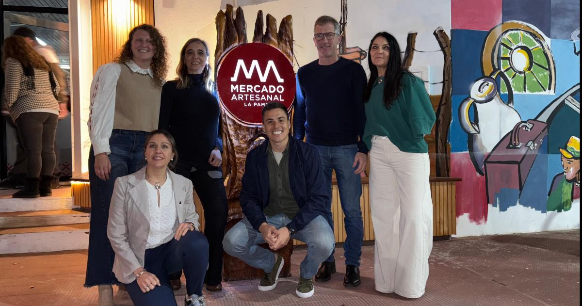 El Mercado Artesanal tiene en Macachiacuten una nueva sede